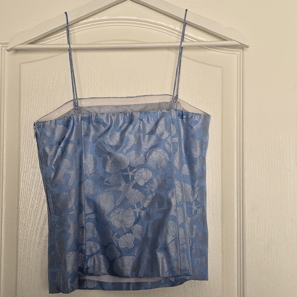 NWT Vineyard Vines Elegant Blue Satin Shell Print Cami Top - Picture 2 of 5
